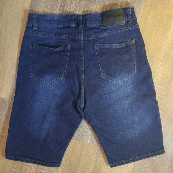 Steve's Jeans - Blue Jean Shorts with Texture - Size 31 - Picture 3 of 3